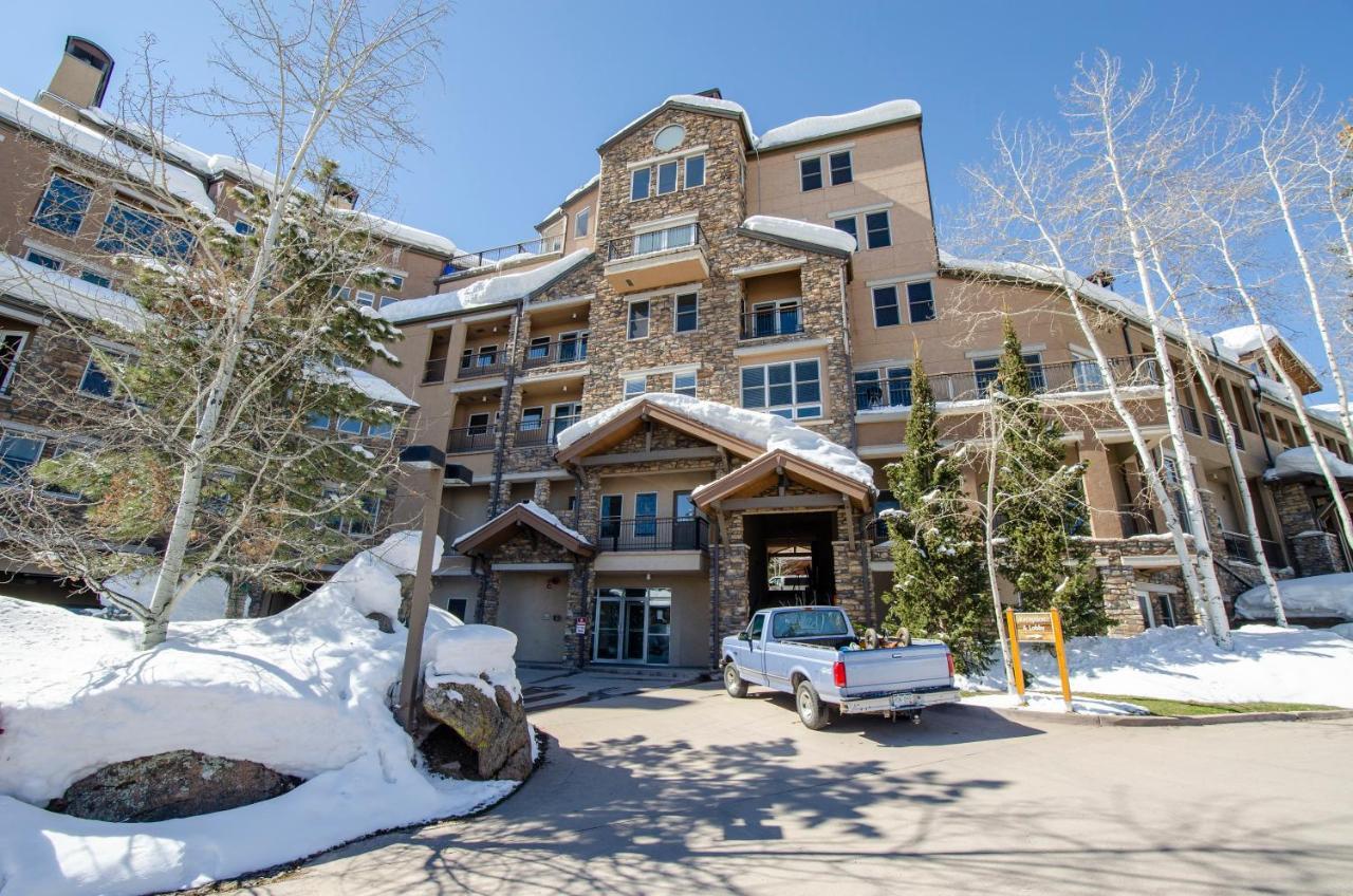 Woodrun Place Сноумас Вилидж Екстериор снимка